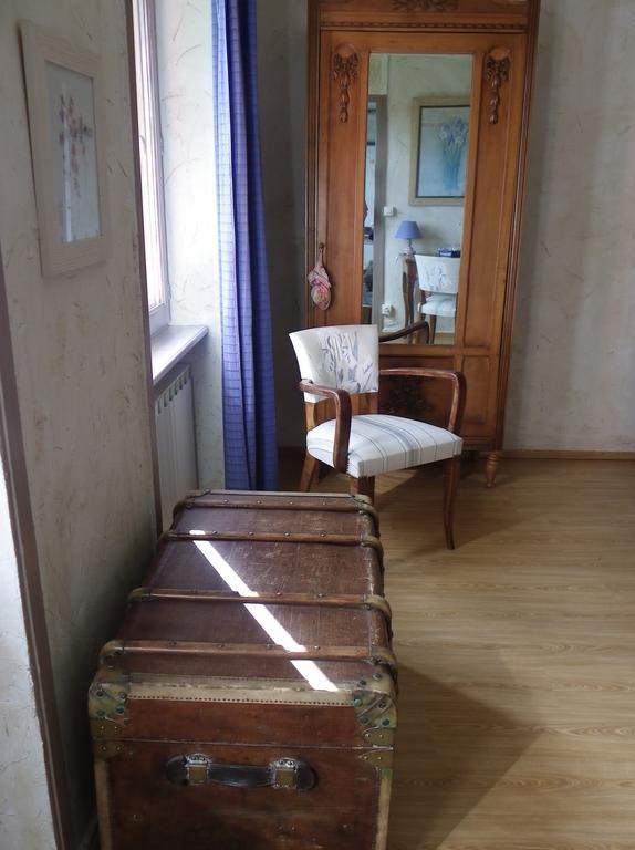 Maison D'Hotes De La Verriere Les Ardillats Экстерьер фото